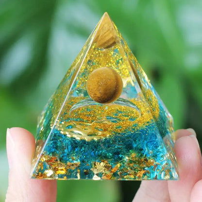 Pyramide Orgonite - By Bouddha