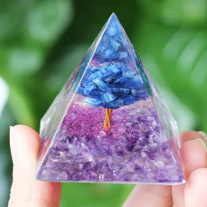 Pyramide Orgonite - By Bouddha