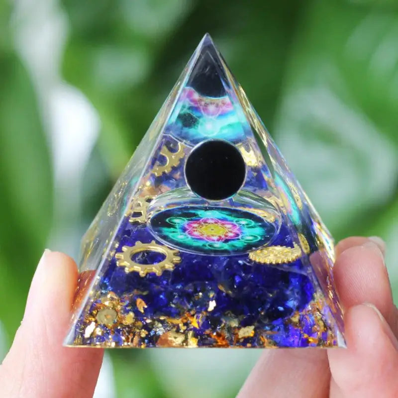 Pyramide Orgonite - By Bouddha